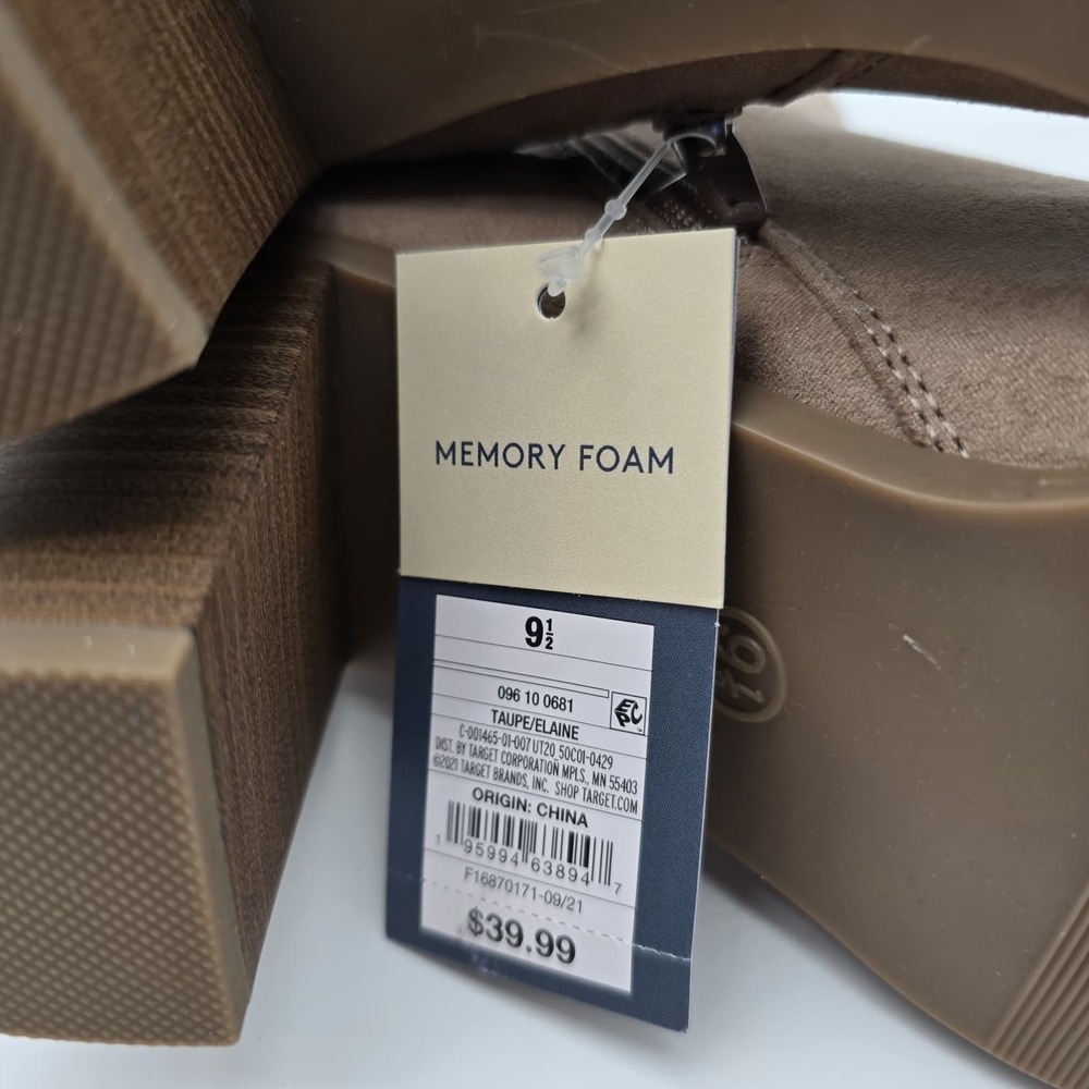 Universal Thread Taupe Boots Size 9.5 - Picture 7 of 7
